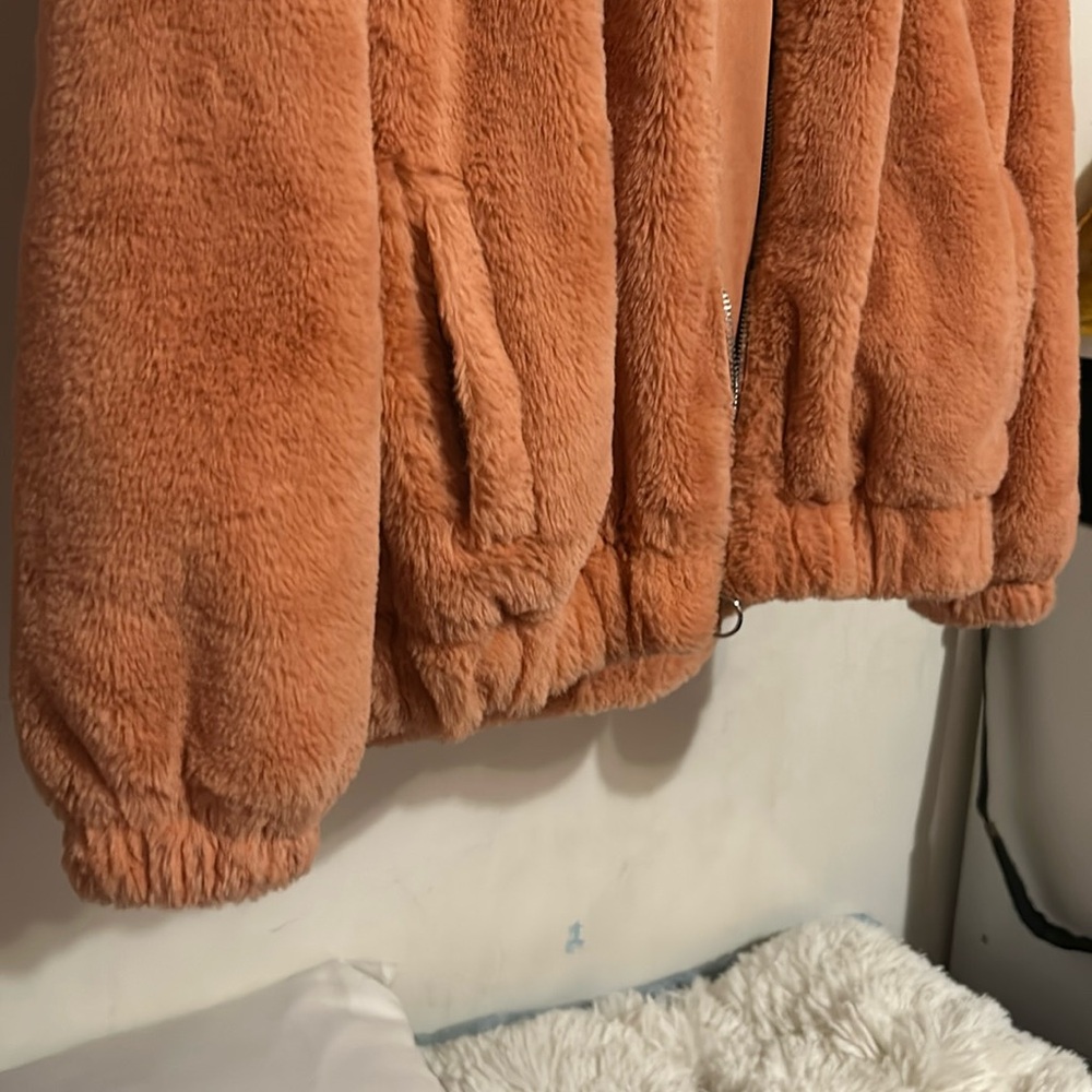 Plush Soft Jacket - Picture 4 of 7